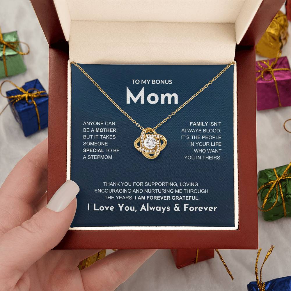 Bonus Mom "Forever Grateful" Knot Necklace